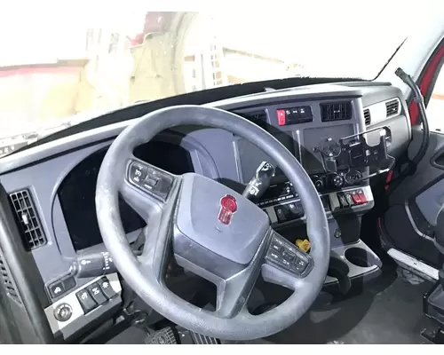 Kenworth T680 Dash Assembly