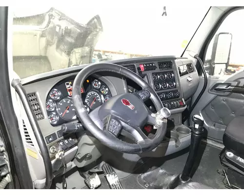 Kenworth T680 Dash Assembly