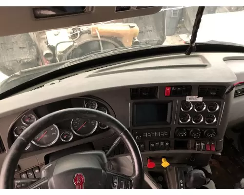 Kenworth T680 Dash Assembly