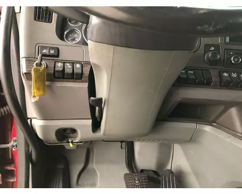 Kenworth T680 Dash Assembly