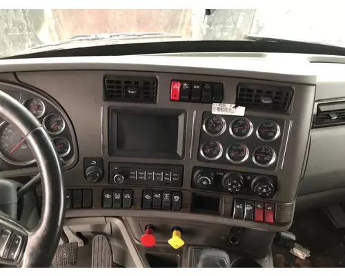 Kenworth T680 Dash Assembly