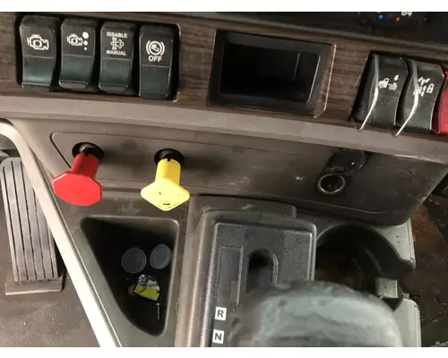 Kenworth T680 Dash Assembly
