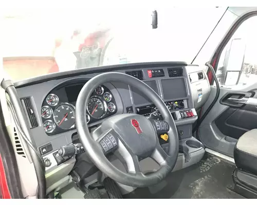 Kenworth T680 Dash Assembly