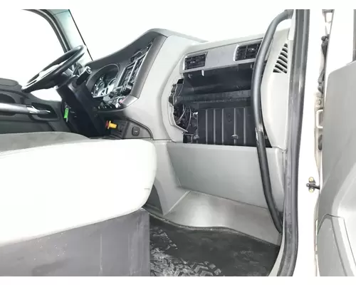 Kenworth T680 Dash Assembly