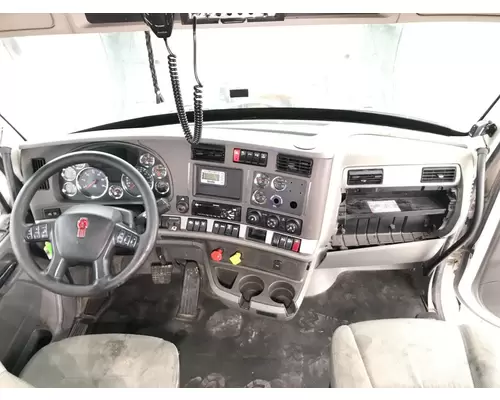 Kenworth T680 Dash Assembly