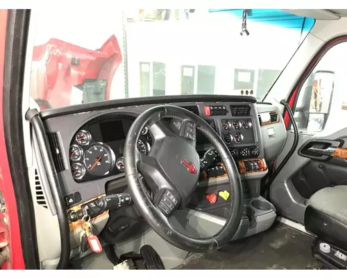 Kenworth T680 Dash Assembly