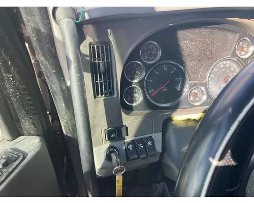 Kenworth T680 Dash Assembly