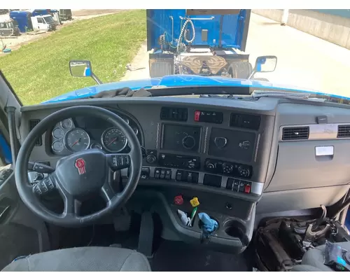 Kenworth T680 Dash Assembly