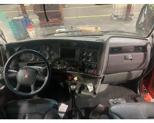 Kenworth T680 Dash Assembly