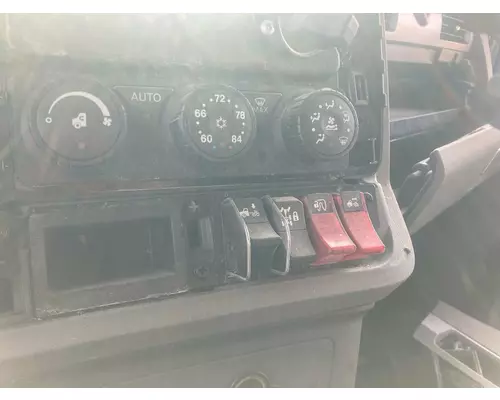 Kenworth T680 Dash Assembly