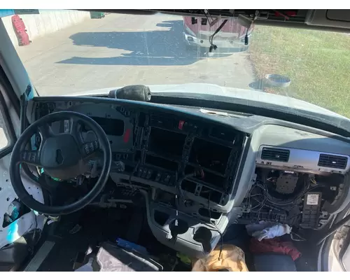 Kenworth T680 Dash Assembly