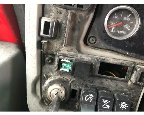 Kenworth T680 Dash Assembly