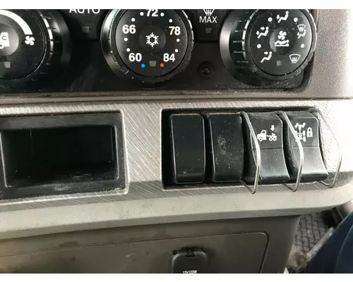 Kenworth T680 Dash Assembly