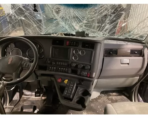 Kenworth T680 Dash Assembly