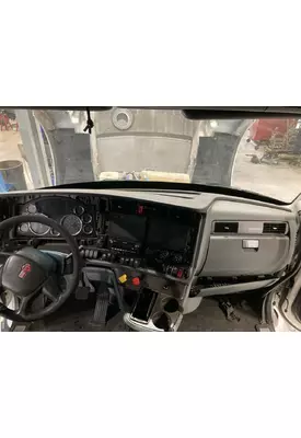 Kenworth T680 Dash Assembly