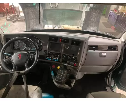 Kenworth T680 Dash Assembly