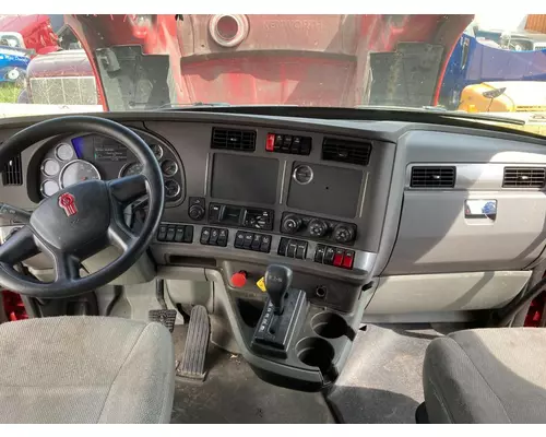 Kenworth T680 Dash Assembly