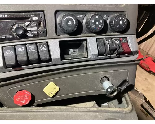 Kenworth T680 Dash Panel