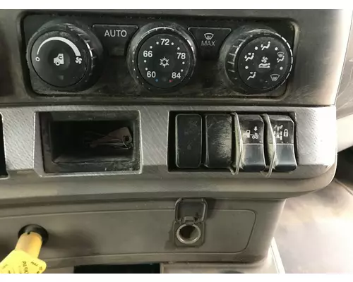 Kenworth T680 Dash Panel