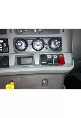 Kenworth T680 Dash Panel