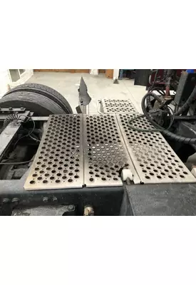 Kenworth T680 Deckplate