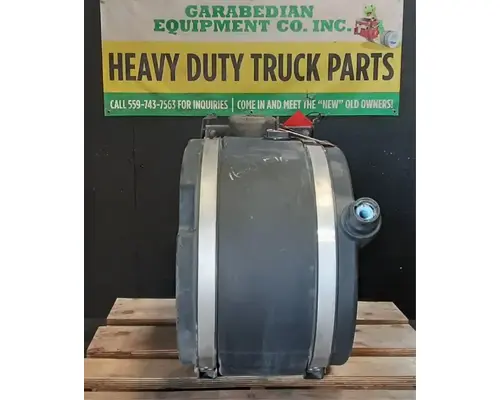 DEF Tank KENWORTH T680 Geco - Fresno