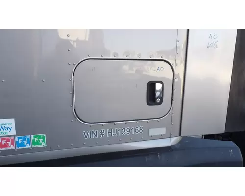 Running Board KENWORTH T680 LKQ Thompson Motors - Wykoff