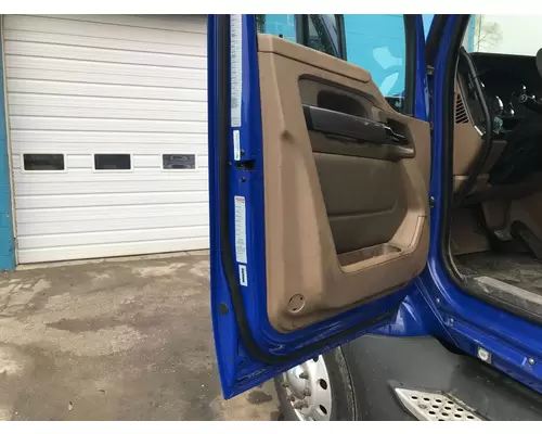 Kenworth T680 Door Assembly, Front