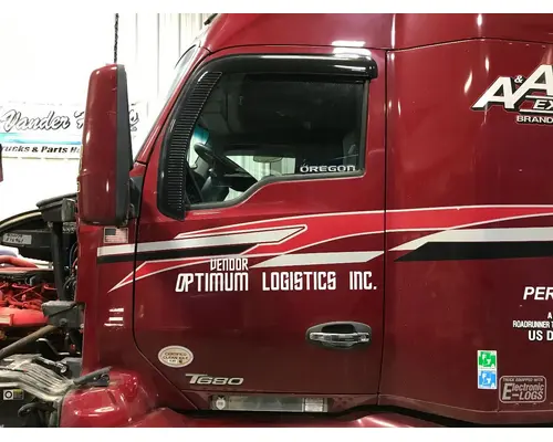 Kenworth T680 Door Assembly, Front