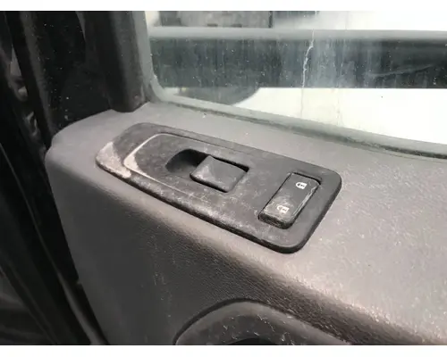 Kenworth T680 Door Assembly, Front