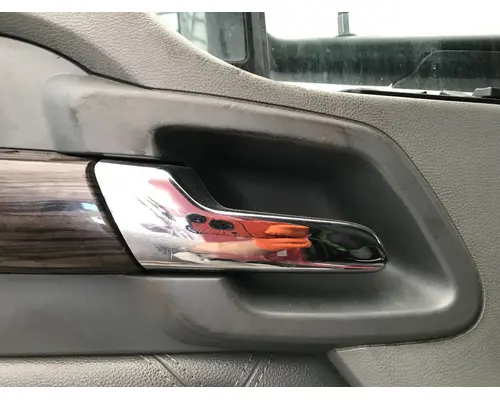 Kenworth T680 Door Assembly, Front