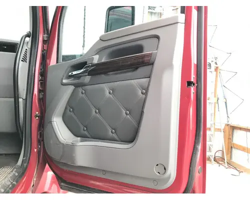 Kenworth T680 Door Assembly, Front