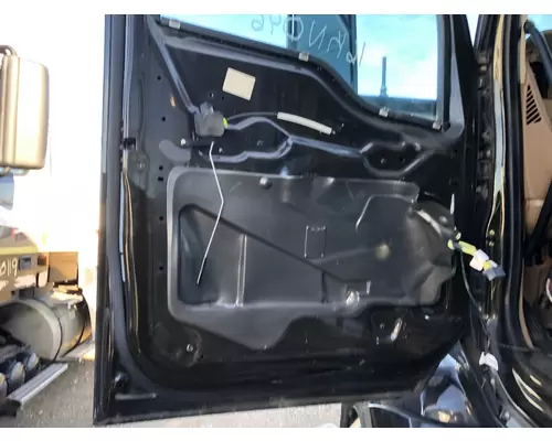 Kenworth T680 Door Assembly, Front