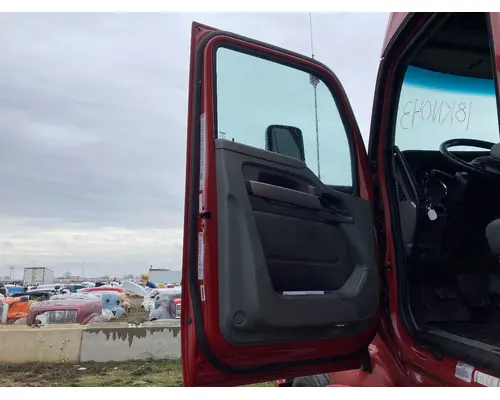 Kenworth T680 Door Assembly, Front