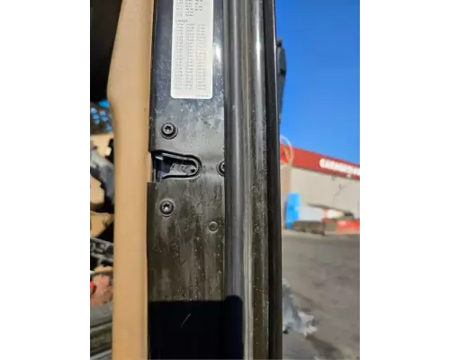 Kenworth T680 Door Assembly, Front