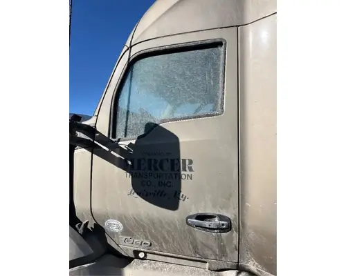 Kenworth T680 Door Assembly, Front