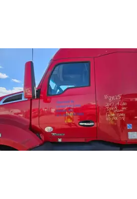 Kenworth T680 Door Assembly, Front
