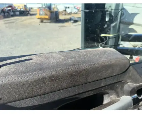 Kenworth T680 Door Assembly, Front