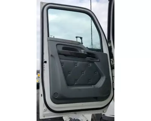 Kenworth T680 Door Assembly, Front