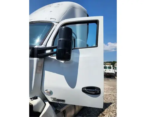 Kenworth T680 Door Assembly, Front