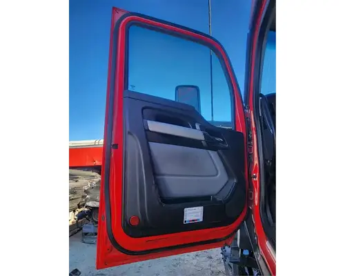 Kenworth T680 Door Assembly, Front