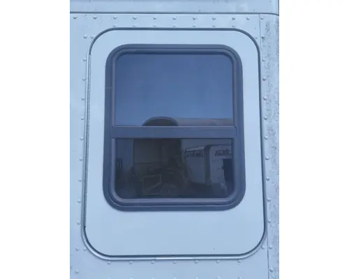 Running Board KENWORTH T680 LKQ Heavy Truck - Tampa