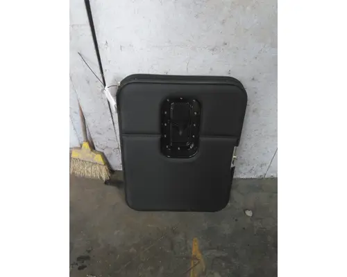 Running Board KENWORTH T680 LKQ Evans Heavy Truck Parts