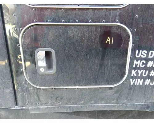 Running Board KENWORTH T680 LKQ Thompson Motors - Wykoff