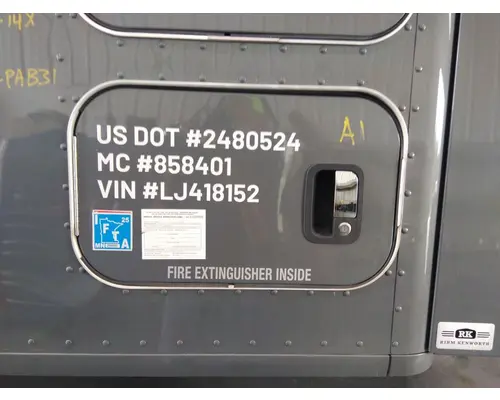 Running Board KENWORTH T680 LKQ Thompson Motors - Wykoff