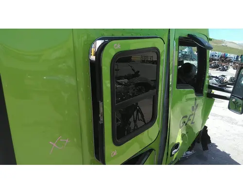 Running Board KENWORTH T680 LKQ Heavy Truck - Goodys