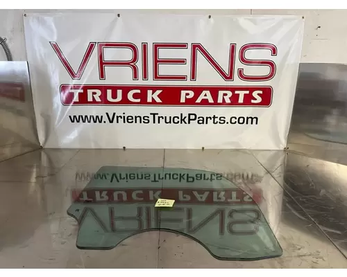 Door Glass, Front KENWORTH T680 Vriens Truck Parts