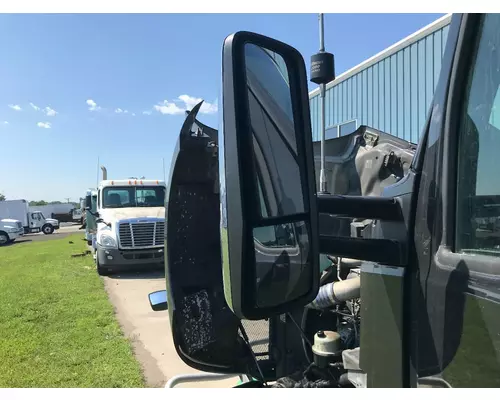 Kenworth T680 Door Mirror