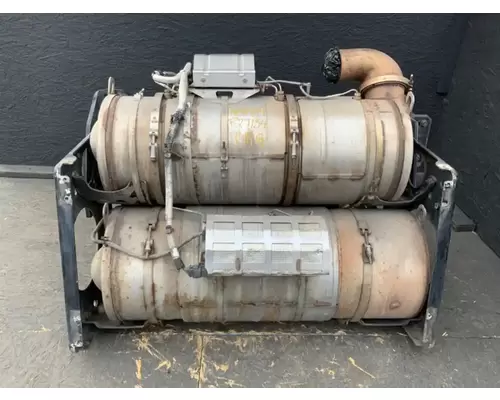 DPF (Diesel Particulate Filter) Kenworth T680 Complete Recycling Group LLC