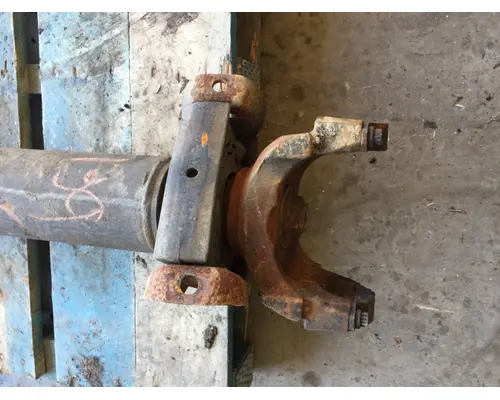 Drive Shaft, Front KENWORTH T680 Payless Truck Parts